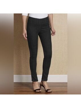 SOFT surroundings faded black pull on elastic waist jeans small tall
